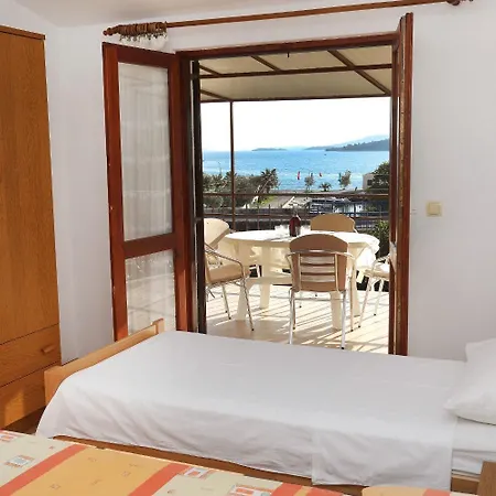 Ante * 希杰·弗朗吉卡